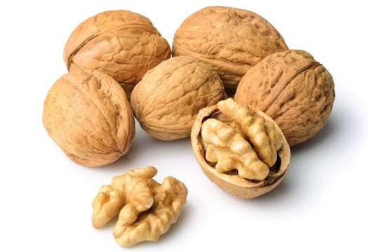 Nueces con cáscara – 1 kg | 6,70 €/kg | Origen: Extremadura